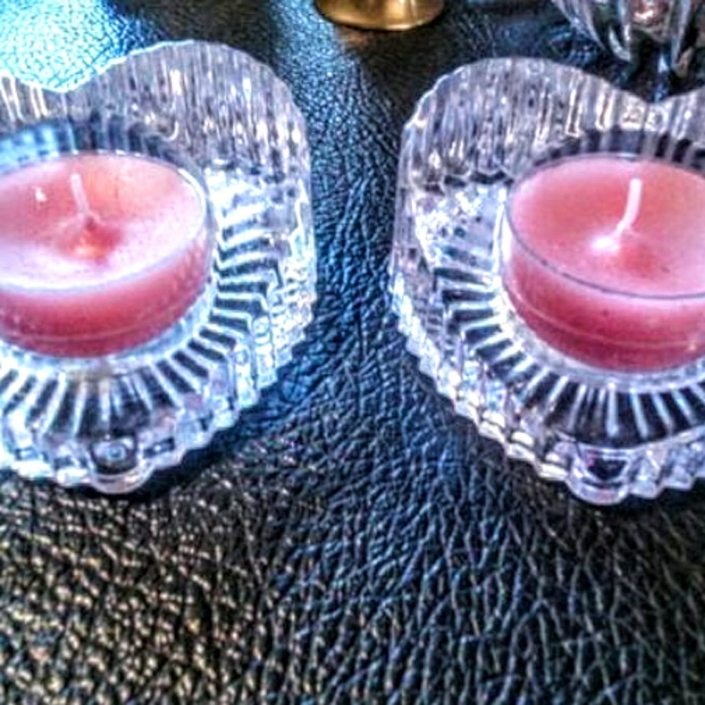 Exquisite Heart Tea Light Beds